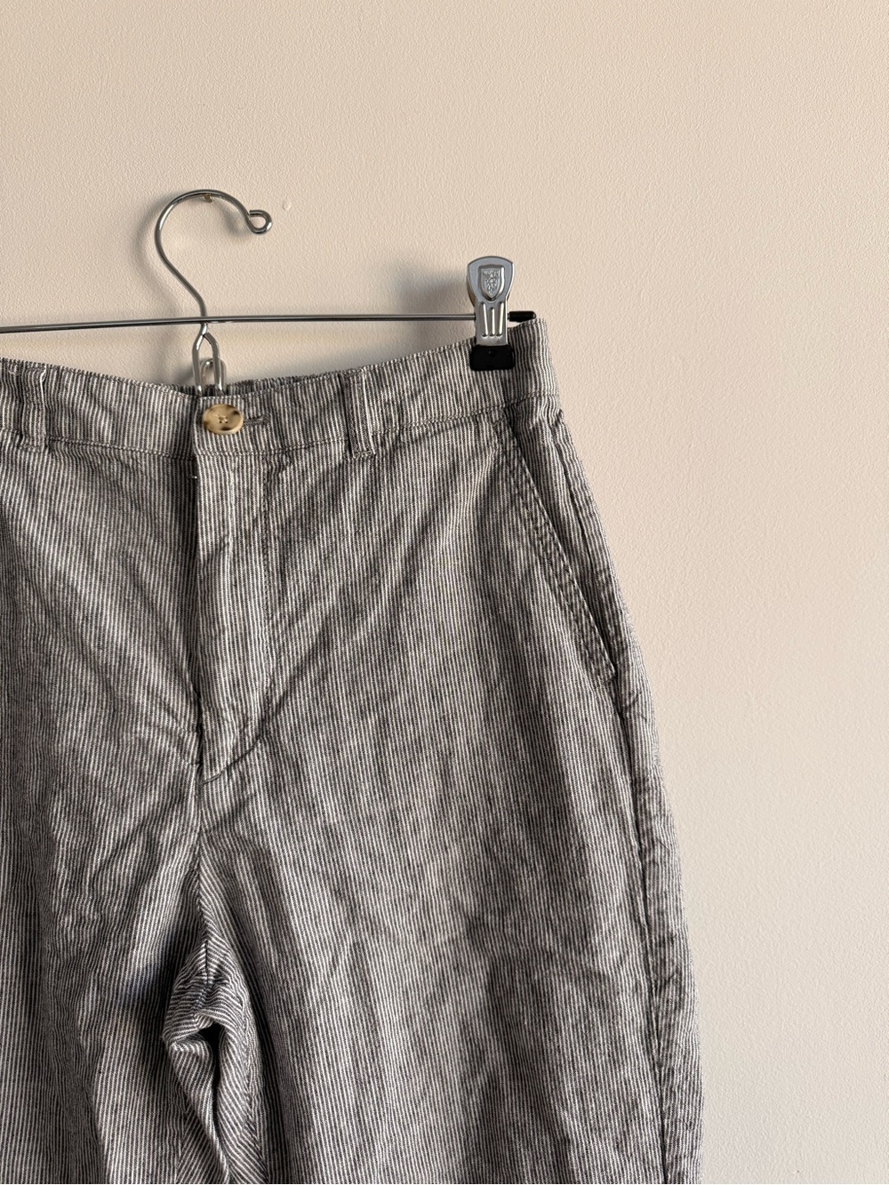 Uniqlo Linen Tapered Pants in White/Black Stripes - XS